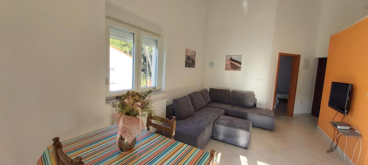 Seaside Apartments Kruševo Eksteriør billede